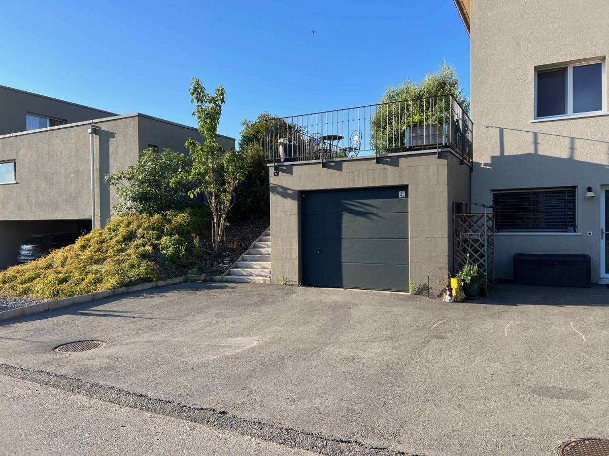 C&C Motorhome/Rv/Caravan/Van Park La Sonnaz Exterior photo